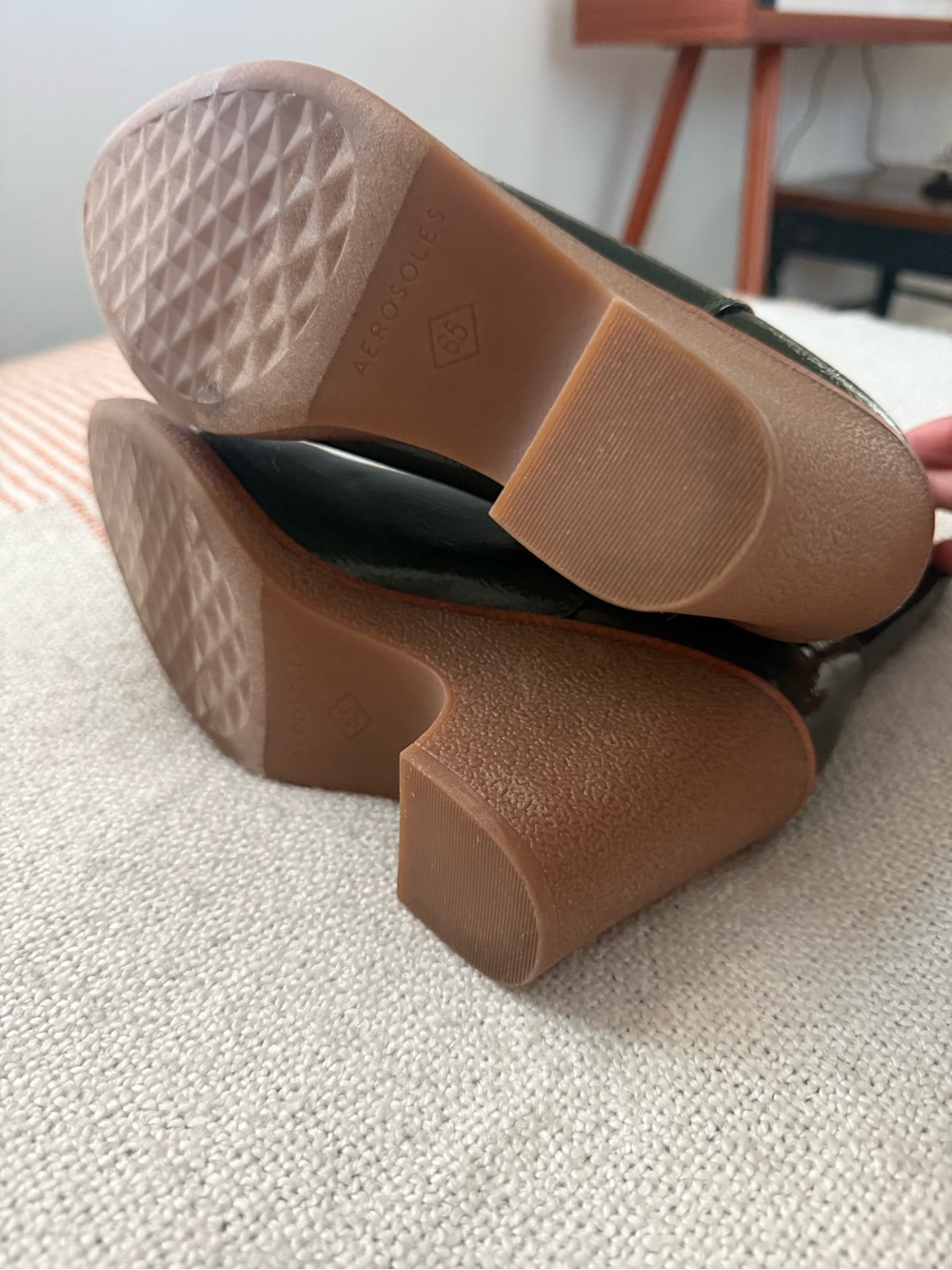 Aerosoles Green Chelsea Ankle Slip On Pointed Toe Boots Women’s 6.5 - Picture 4 of 6
